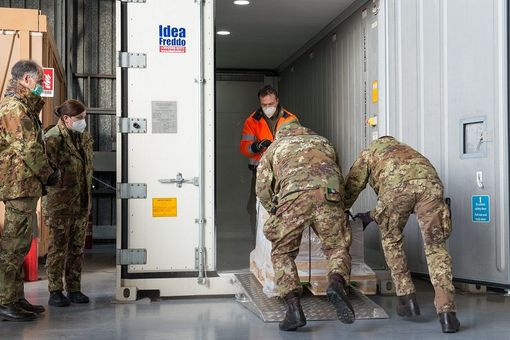 Arrivate in Italia 333.600 dosi di vaccino Moderna Arrivate in Italia 333.600 dosi di vaccino Moderna