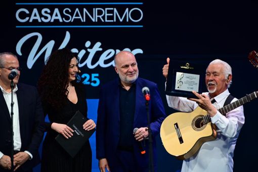 Concorso letterario di Casa Sanremo Writers: annunciati i vincitori, numeri da record per l’edizione 2025 Concorso letterario di Casa Sanremo Writers: annunciati i vincitori, numeri da record per l’edizione 2025