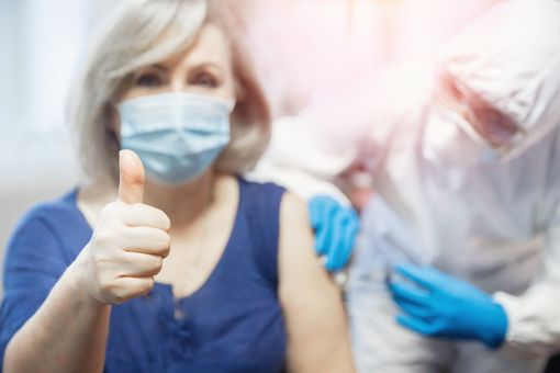 Coronavirus, da lunedì 8 marzo al via la campagna vaccinale per il personale scolastico