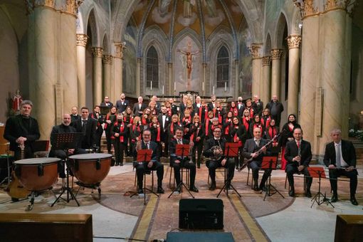 - FOTOGALLERY - Mede: concerto di Natale da applausi per la corale San Marziano nel ricordo di Alessandro Sonvico