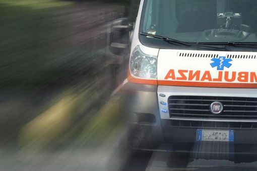 Mezzana Bigli: accusa un malore improvviso al lavoro, operaio 47enne trasportato al San Matteo