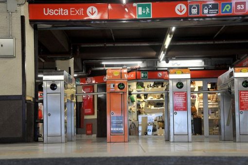 Tornano in azione i Cobas: lunedì nero (anche a Milano con Atm) per lo sciopero nazionale del Trasporto Pubblico locale Tornano in azione i Cobas: lunedì nero (anche a Milano con Atm) per lo sciopero nazionale del Trasporto Pubblico locale