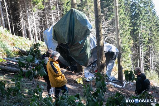 Tragedia Mottarone, per i periti: "La testa fusa della funivia doveva essere sostituita" Tragedia Mottarone, per i periti: "La testa fusa della funivia doveva essere sostituita"