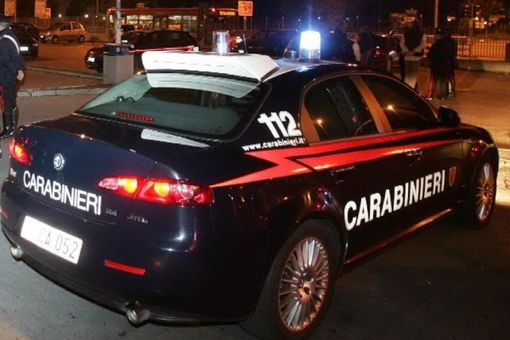 Furto in un negozio a Novara: aggredito il titolare Furto in un negozio a Novara: aggredito il titolare