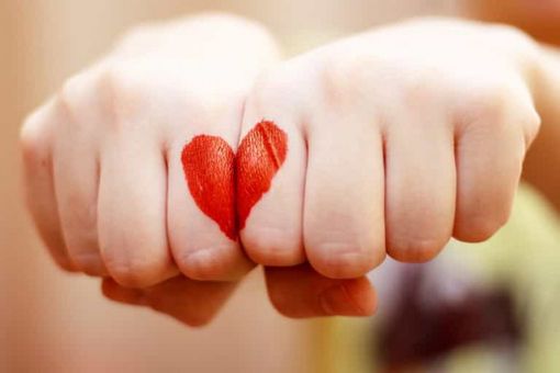 Milano: una mamma dona il rene al figlio nel giorno del suo compleanno Milano: una mamma dona il rene al figlio nel giorno del suo compleanno