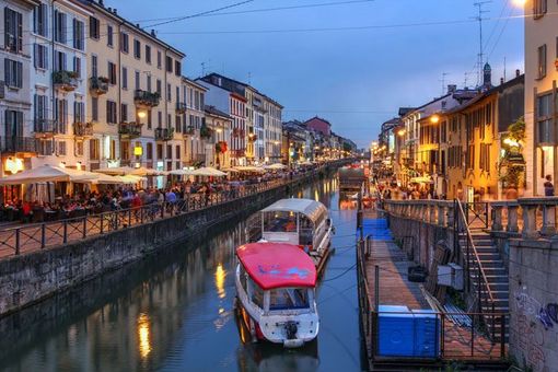 Milano, la Questura chiude per 15 giorni bar sui Navigli Milano, la Questura chiude per 15 giorni bar sui Navigli