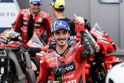 Da Chivasso a erede di Valentino Rossi, Pecco Bagnaia è il nuovo re della MotoGp Da Chivasso a erede di Valentino Rossi, Pecco Bagnaia è il nuovo re della MotoGp