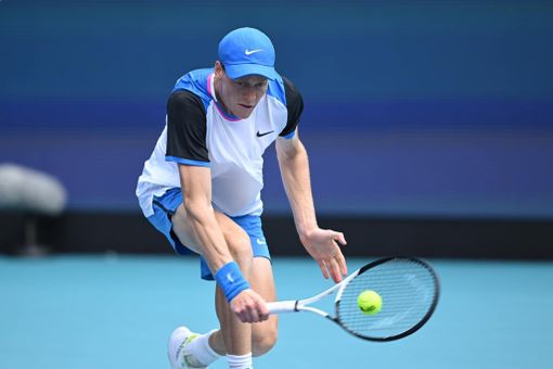 Foto dalla pagina Facebook ufficiale di Sinner