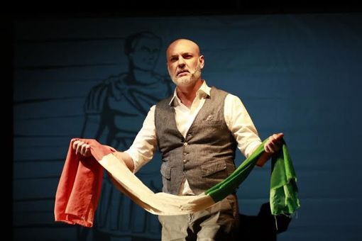 ‘Il sistema’, da Luca Palamara a Edoardo Sylos Labini: al Teatro Manzoni di Milano, il 29 e 30 settembre ‘Il sistema’, da Luca Palamara a Edoardo Sylos Labini: al Teatro Manzoni di Milano, il 29 e 30 settembre