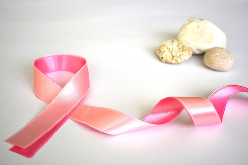 La dieta mediterranea: una scelta salutare per la prevenzione del tumore alla mammella La dieta mediterranea: una scelta salutare per la prevenzione del tumore alla mammella