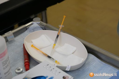 Decreto Covid, ecco cosa succede agli operatori sanitari che rifiutano il vaccino Decreto Covid, ecco cosa succede agli operatori sanitari che rifiutano il vaccino