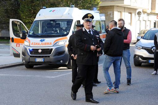 Abbiategrasso – Accoltellamento in via Pontida davanti all’ex convento dell’Annunciata Abbiategrasso – Accoltellamento in via Pontida davanti all’ex convento dell’Annunciata