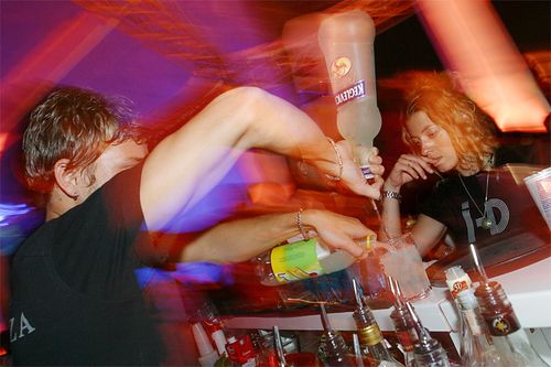 Giovani sveglia! Non vivete da zombie attratti solo da cose futili - di Andrea Pasini