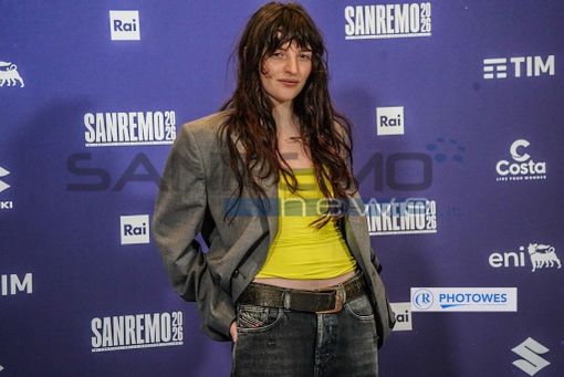 76° Festival di Sanremo, Angelica Bove incanta la sala stampa intonando “Hallelujah” 76° Festival di Sanremo, Angelica Bove incanta la sala stampa intonando “Hallelujah”