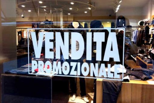 A Trecate vendite promozionali per tutto luglio (aspettando i saldi di agosto) A Trecate vendite promozionali per tutto luglio (aspettando i saldi di agosto)