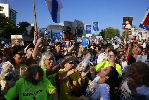 Hamas ha rilasciato i primi 7 ostaggi. Gli altri saranno liberati alle 9