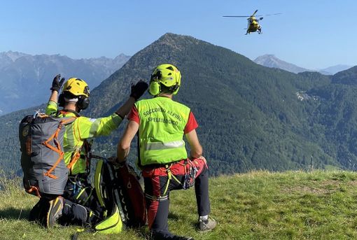 Precipita in montagna: muore alpinista della provincia di Milano Precipita in montagna: muore alpinista della provincia di Milano