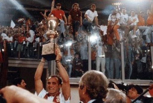 Doping nel calcio? Annoni si smarca da Dino Baggio: «Uscita infelice, perché non le ha dette 20 anni fa certe cose?» Doping nel calcio? Annoni si smarca da Dino Baggio: «Uscita infelice, perché non le ha dette 20 anni fa certe cose?»