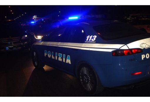 Novara, inseguimento ad alta velocità nella notte: due arresti dopo lo schianto