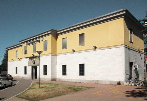 Abbiategrasso, Trenord non riapre manco la biglietteria… Nai e Bottene tuonano: &quot;Inaccettabile&quot;