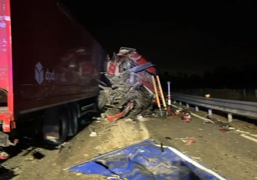 Broni, tragedia in A21: muore un 48enne tamponato da un tir