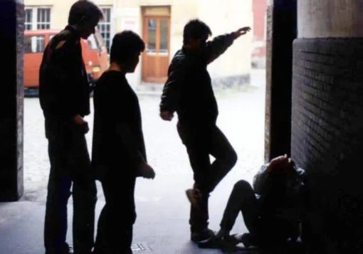 Tentata estorsione e rapine: smantellata baby gang a Corsico, arrestati quattro minorenni