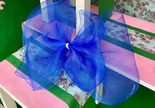 “Coloriamo la città di blu”: commercianti di Magenta per la consapevolezza sull’autismo