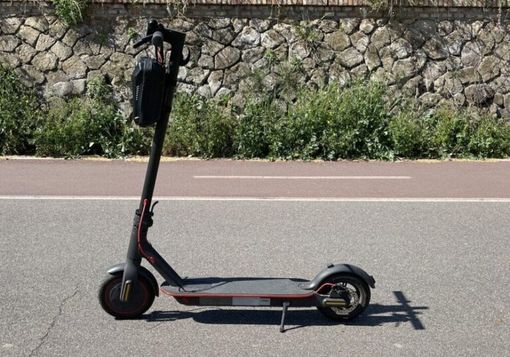 Milano, prime 15 multe ai monopattini fuori regola