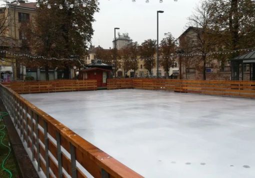 Ad Abbiategrasso arriva la pista ghiaccio per il Natale