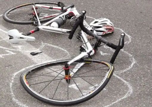 Ciclista 67enne travolto e ucciso a Pessano con Bornago
