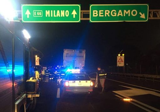 Tifoso del Liverpool muore sull’A4 Tifoso del Liverpool muore sull’A4