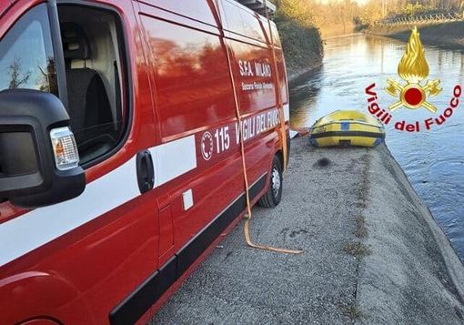 Parabiago, esempio di coraggio e umanità: è stato un cittadino marocchino a salvare l’uomo caduto nel Villoresi Parabiago, esempio di coraggio e umanità: è stato un cittadino marocchino a salvare l’uomo caduto nel Villoresi