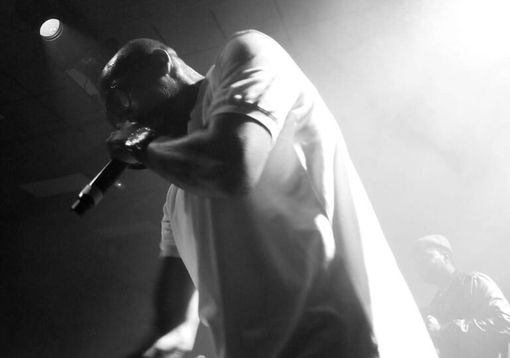 Il trapper Simba La Rue condannato a 3 anni e 9 mesi Il trapper Simba La Rue condannato a 3 anni e 9 mesi