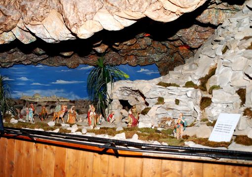 Un libro per i 50 anni del presepe meccanico di Mezzana Bigli: sabato 17 dicembre la presentazione al centro polifunzionale