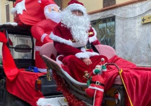 Abbiategrasso, la rissa dei Babbi Natale finisce sul Corriere della Sera… Abbiategrasso, la rissa dei Babbi Natale finisce sul Corriere della Sera…