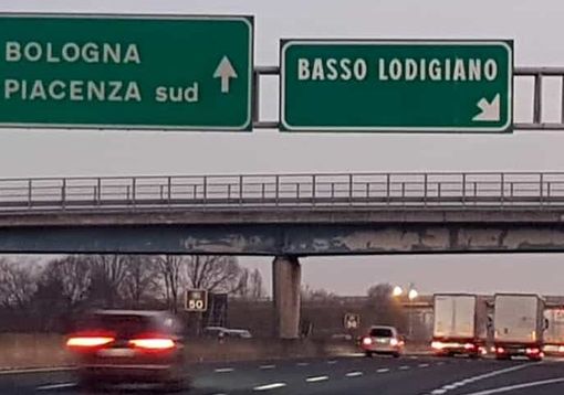 Incidente a Lodi in A1, tre feriti