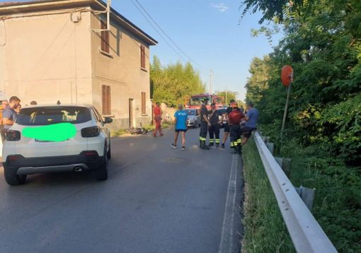 Magenta: scontro auto-moto a Pontevecchio, 16enne motociclista in ospedale con il codice giallo