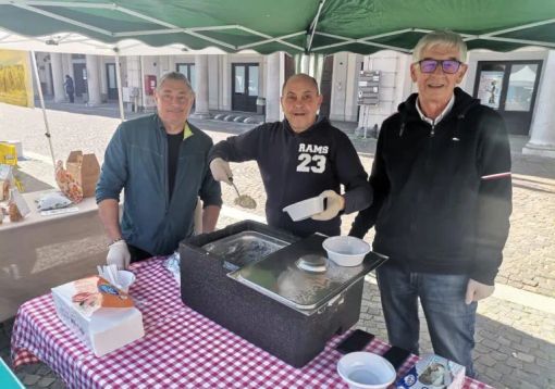 Trecate, ancora un successo per le Deco alimentari