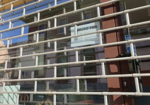 Magenta: ladri in via Roma, svaligiato il negozio di articoli di lusso Vendôme