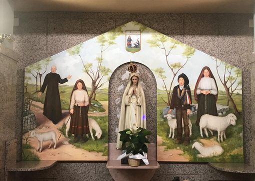 (FOTOGALLERY) Vigevano, a Fatima presentata la nuova Pala d'Altare