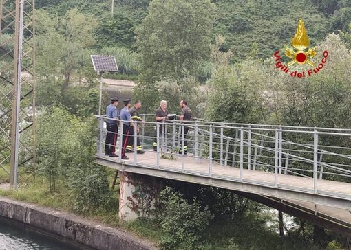 Ancora senza esito le ricerche dell'operaio caduto venerdì nel fiume Adda nel Milanese Ancora senza esito le ricerche dell'operaio caduto venerdì nel fiume Adda nel Milanese
