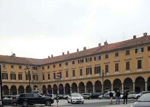 Garlasco: il comune non farà pagare la Tari dei mesi di chiusura per l’emergenza Covid a commercianti ed esercenti Garlasco: il comune non farà pagare la Tari dei mesi di chiusura per l’emergenza Covid a commercianti ed esercenti