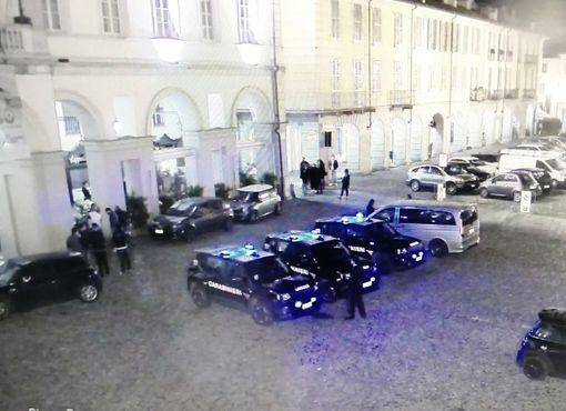 Voghera: sorpreso con due dosi di cocaina, aggredisce i carabinieri e finisce in manette Voghera: sorpreso con due dosi di cocaina, aggredisce i carabinieri e finisce in manette