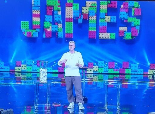 Tu si que vales, James Mentalist da Cislago stupisce tutti arrivando tra i primi quattro Tu si que vales, James Mentalist da Cislago stupisce tutti arrivando tra i primi quattro