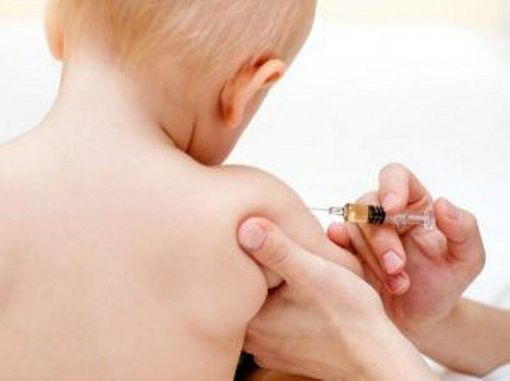 Appello urgente dei pediatri di famiglia lombardi al governatore Fontana sulle vaccinazioni antinfluenzali per i bambini: &quot;Si devono fornire alla famiglie chiare indicazioni.&quot;
