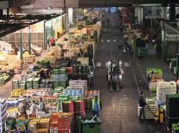 Corruzione all’ortomercato di Milano, tre arresti Corruzione all’ortomercato di Milano, tre arresti