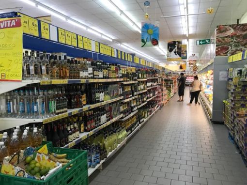 Seregno: entra al super, calza delle scarpe ed esce. 43enne denunciato Seregno: entra al super, calza delle scarpe ed esce. 43enne denunciato