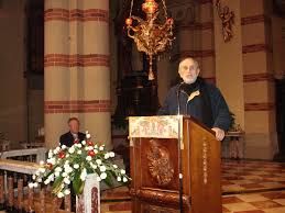 Candia si prepara ad accogliere il suo nuovo parroco Candia si prepara ad accogliere il suo nuovo parroco