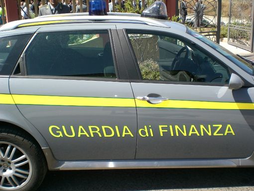 Casale Monferrato: la Finanza sequestra 26 immobili ad imprenditore casalese, tra cui due castelli Casale Monferrato: la Finanza sequestra 26 immobili ad imprenditore casalese, tra cui due castelli