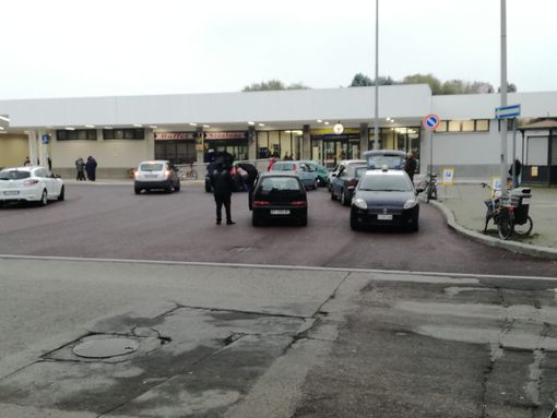 Vigevano: violazioni igieniche, mancata sicurezza sul luogo di lavoro ed etichette assenti multati cinque esercizi commerciali Vigevano: violazioni igieniche, mancata sicurezza sul luogo di lavoro ed etichette assenti multati cinque esercizi commerciali